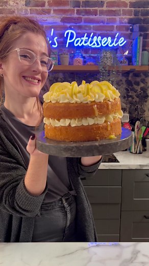 Lemon Celebration Cake 🍋🍰 A delicious, light & lemony sponge filled with a dash of lemon curd and a luscious lemon buttercream! The perfect lemon celebration cake! This cake ended up being a hybrid of a Victoria sponge into something super lemony and heavenly 🤤 Afternoon tea, lunch with friends, after dinner delight or just because - this cake is DELICIOUS! 🤩 🍋 Recipe 🍋 Ingredients Cake ▪️350g unsalted butter ▪️350g caster sugar ▪️7 eggs ▪️350g self raising flour ▪️Zest of 2 lemons ▪️75ml