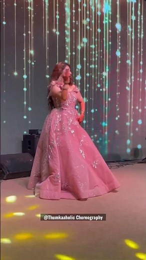 Bride’s dance for Parents on Dilbaro! #sangeet #bride #bridedance #dilbaro #dance #bridalwear #viral