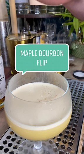 Maple Whiskey Flip Cocktail #maplesyrup #whiskey #bourbon #flip #mixology #mixologist #kentucky #learnontiktok #fyp #asmr #tiktok #drinktok #whiskeysour #oldfashioned