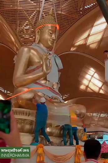 Welcome to Cambodia’s new international airport, a gateway reflecting our Buddhist heritage. At its heart stands a magnificent Buddha statue, symbolizing peace, mindfulness, and compassion. We warmly invite travelers from around the world to experience Cambodia, a Buddhist country where modernity meets devotion to the Triple Gem. | InnerDhamma