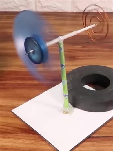 Get free off-grid power now — tap link in bio! ⚡️ #fyp #foryou #viral #trending #freeenergy #offgrid #solarpower #renewableenergy #sustainableliving #energyfreedom #offgridlife #diygenerator #linkinbio