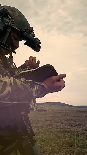🪖 Miként járultak hozzá a tartalékos honvédek az Adaptive Hussars 2025 sikeres megvalósításához? 💡 Hogyan építi be a Magyar Honvédség az országvédelmi gyakorlat tapasztalatait? 🔗 Milyen módon juttatják át a harcoló erőket a vízi akadályokon a szentesi műszaki ezred katonái? 🕹 Mitől menő és lenyűgöző az Előretolt Repülésirányítók feladata? 🎥 A HadERŐ e heti adásában kiderül, ha velünk tartotok kedden 11.33-tól az M1 műsorán! | Magyar Honvédség