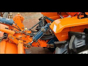 Montaż glebogryzarki do traktorka Kubota B1402 M