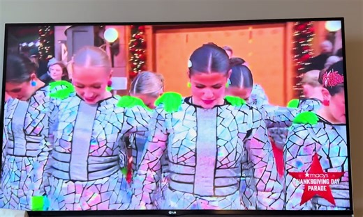 Bella's Unforgettable Performance at Macy's Parade