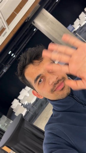 Take a tour of Sears think[box] with junior Binayek Tiwari! 💙 Sears think[box] is a world-class seven story innovation center, makerspace and entrepreneurship ecosystem that welcomes thousands of visitors each year—and is open to everyone at no cost. Stop by during your next visit to Case Western Reserve University! CWRU Sears thinkbox | Undergraduate Admission - Case Western Reserve University