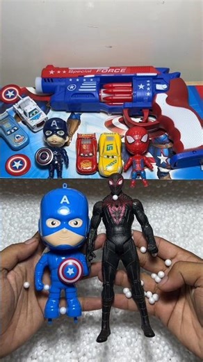 hunting toys Captain America vs Black Spider-Man