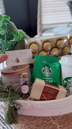 Cozy Starbucks Gift Basket Ideas for Christmas Gifts