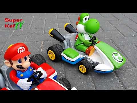 YOSHI KART RC Unboxing & SIDE TO SIDE Test Run with the MARIO KART RC - Licenced by Nintendo