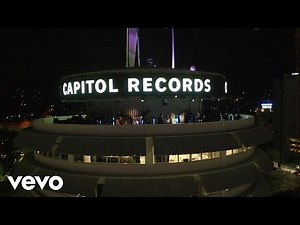 Avenged Sevenfold - Planets (Live From Hollywood)