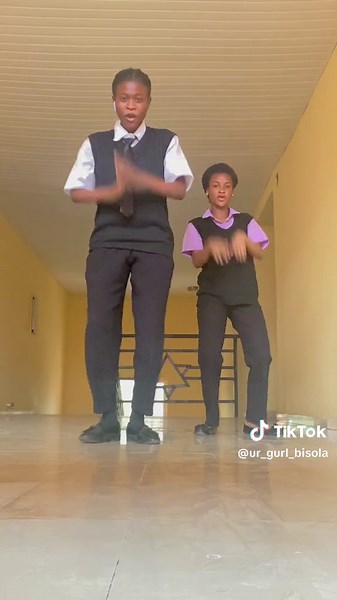 Funny TikTok Dance Video: Hilarious Moments and Viral Moves