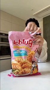 Buldak Spicy Dumplings 🥵🔥 #mukbang #mukbanginternational #mukbangers