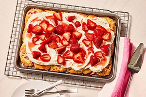 Strawberry Shortcake Sheet Cake