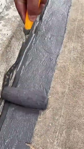 Applying Thick Waterproof Coating for Concrete Floor Protection