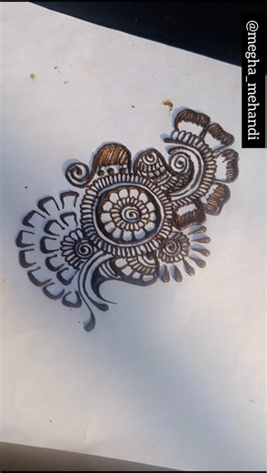 Minimal Mehndi Patch Design