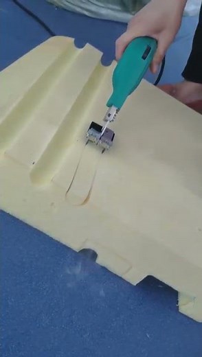 hot knife foam cutter