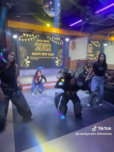 TikTokでroyalgarden lounge & bar tokyoさんをチェック！