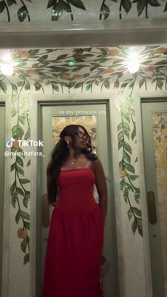 And in my princess dress @White Fox Boutique MIMIIXWFTT for 15% off ad