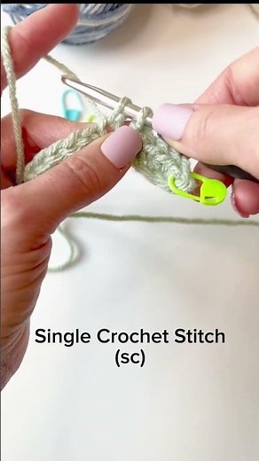 Beginner Crochet Tutorial: Single Crochet Stitch