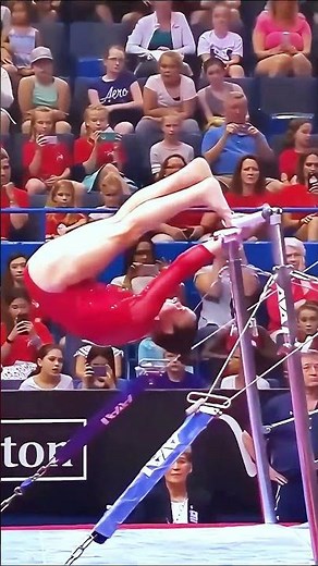 Aly Raisman Uneven Bars Fall Moment 🤯🤯 2016 Secret U.S. Classic