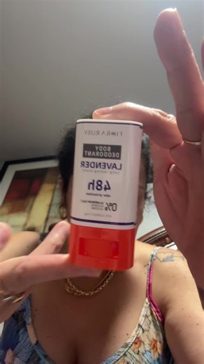 Explore the Benefits of Flora Ruby Deodorant