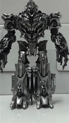 Studio Series 54 Megatron review