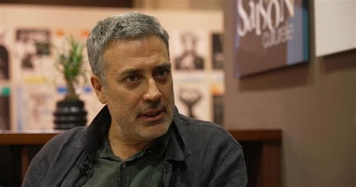 Andrea Bajani: "Dopo lo Strega ho sentito l'empatia dei lettori"
