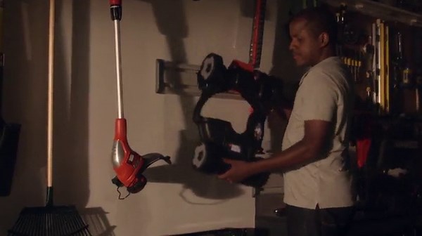 BLACK+DECKER Combination String Trimmer, Lawn Mower, and Edger, Cordless 3-in-1 (MTC220)