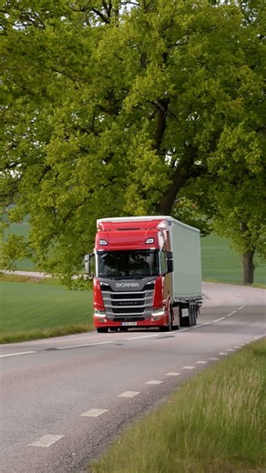 1.8M views · 84K reactions | Here comes a vehicle built for more. Optimised for higher payload and capacity. With up to 7% lower fuel consumption compared to our 9-litre engine, the Super 11 delivers impressive efficiency without compromise. Engineered for versatility and precision, and with a compact, lightweight design, it's built to optimise performance across every application. Here comes Super. | Scania Group | Facebook