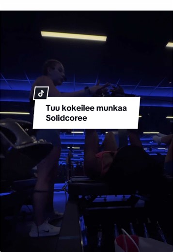 Kannattaa kokeilla solidcoree kun ens kerralla meette jenkkeihin se on LAGREE eikä LEGRAA 🤪🤪🤪🤪 #fyp #treeni