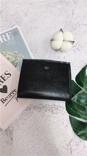 Girls Which Wallet Will You Pick? | Luxury | Vestiaire Collective | Preowned | Vintage Lover |
