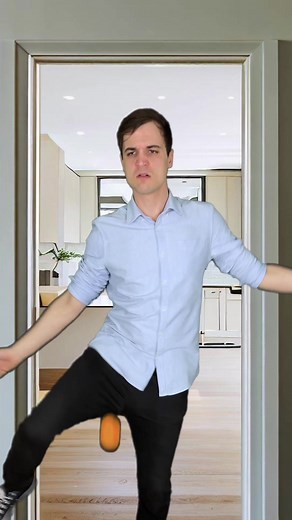 Hee Hee's Not Buying It | Michael Jackson Parody