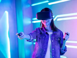 Glendora Teens To Go On Virtual Excursion At Downtown Disney