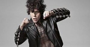 O pop sem gênero – e reconfortante – da cantora americana LP