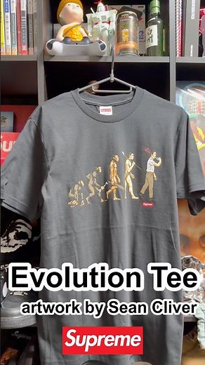 【Supreme】Evolution Tee 着画ショート｜ブラックユーモア全開の進化Tシャツ【artwork by Sean Cliver】#shorts
