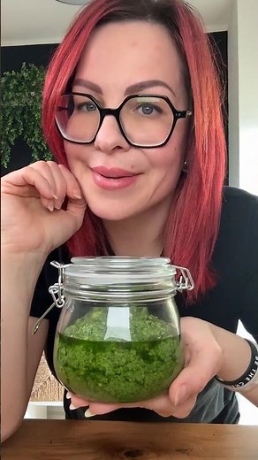 Wild garlic pesto with walnuts & cashews #pesto #recipes