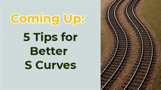 𝙎 𝙘𝙪𝙧𝙫𝙚𝙨 - 𝙡𝙤𝙫𝙚 𝙩𝙝𝙚𝙢 𝙤𝙧 𝙝𝙖𝙩𝙚 𝙩𝙝𝙚𝙢? 🚂 https://blog.model-train-help.com 👍 They add beauty and flow, but they can also drive you crazy with derailments! Here’s how to make them run silky-smooth on your layout. | Model Trains and Railroad Ideas