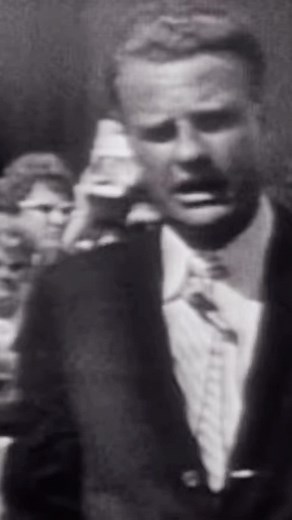 When you come to Christ, Sin no longer rules you. #billygraham #Sin #JesusChrist #Christian #Gospel #billygrahamsermons