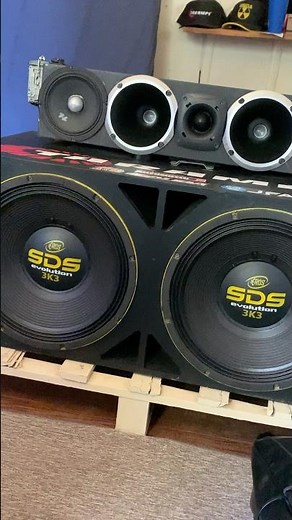 SDS 3k3 Tocando forte no quarto 🔥