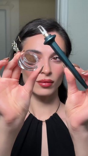 Quick Tutorial: GUIDE Eyeliner Duo in Brown with @Mina