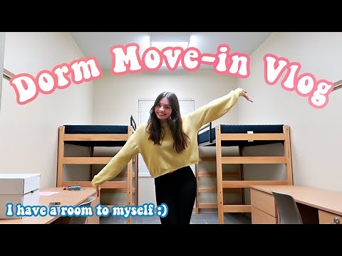 College Dorm Move In Vlog | Freshman Year :)