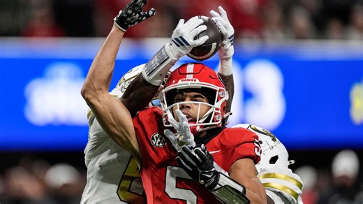 AP Top 25 gets a top 5 shuffle as Texas A&M falls, Georgia and Oregon rise