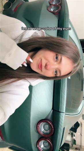 Ferrari 812 Superfast: A Stunning Custom Wrap