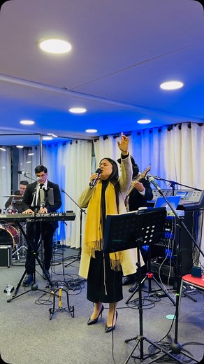 1.4K reactions · 174 shares | Por su amor somos restaurados y renovados ¡Gracias, Jesús! 懶 | Iglesia La Fe es Poder | Facebook