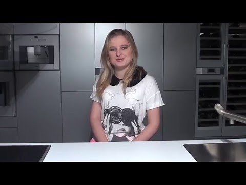 How to make easy mascarpone cheesecake.