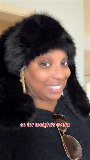 Shanell Sanders on Instagram: "Friday night plans loading… But before I step out, I gotta make part of the outfit first 👀✂️ Watch me turn a vision into a look. 👉🏽 Stay till the end. #OOTD #FashionDIY #diy #StyleInTheMaking #FYP"