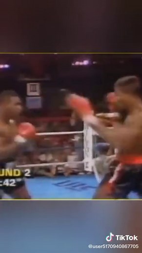 Exciting Boxing Match Highlights: Intense Fight Action