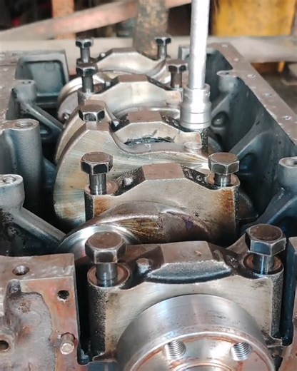 112K views · 804 reactions | Make the diesel engine workable again #fbreels #mechanic #engineering #foryoupage #fypシ #dieselengine #mechanical #engineering | Vehicle's Restoration | Facebook