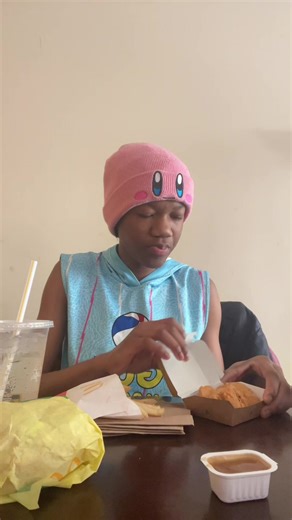 McDonald’s todayyy, i didn’t want to eat my mcchicken so yea #hungry #5dollarmealmcdonalds #tasty