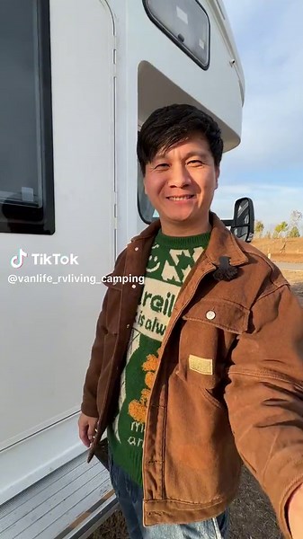 Exploring Vanlife: A Comprehensive Tour of RV Living and Camper Vans