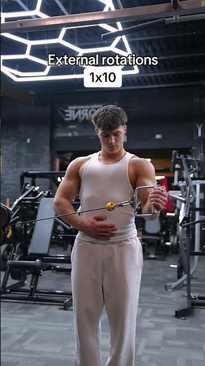 My Full Shoulder Warm Up Routine | Upper Body Day Prep for Better Performance 🔥